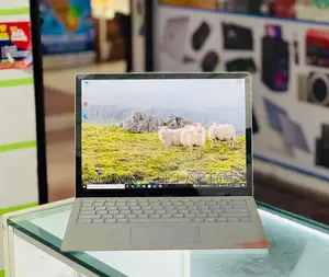 Laptop Microsoft Surface Laptop 8GB Intel Core I5 SSD 256GB