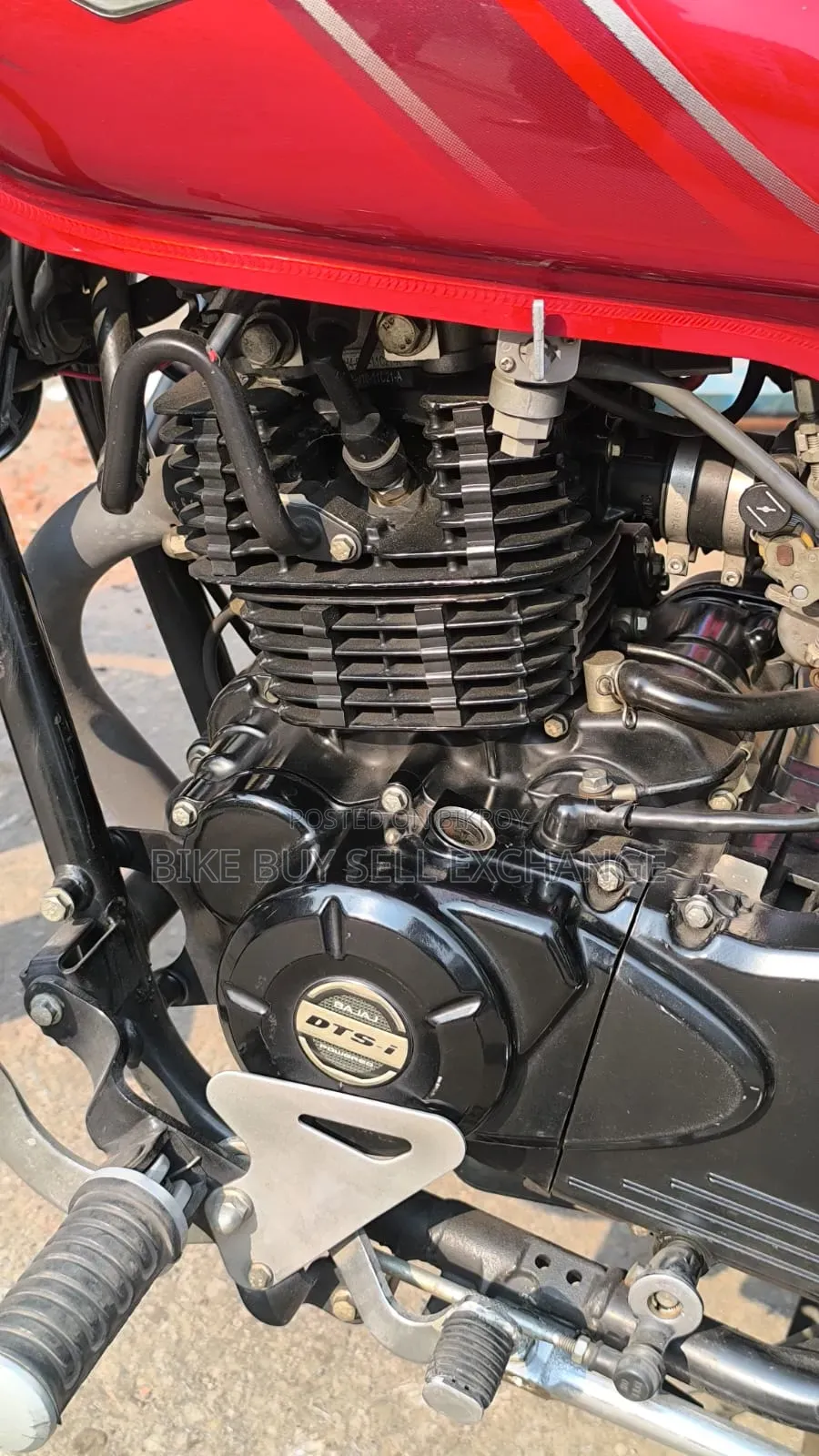 Bajaj Avenger 160 Street 2021 Red