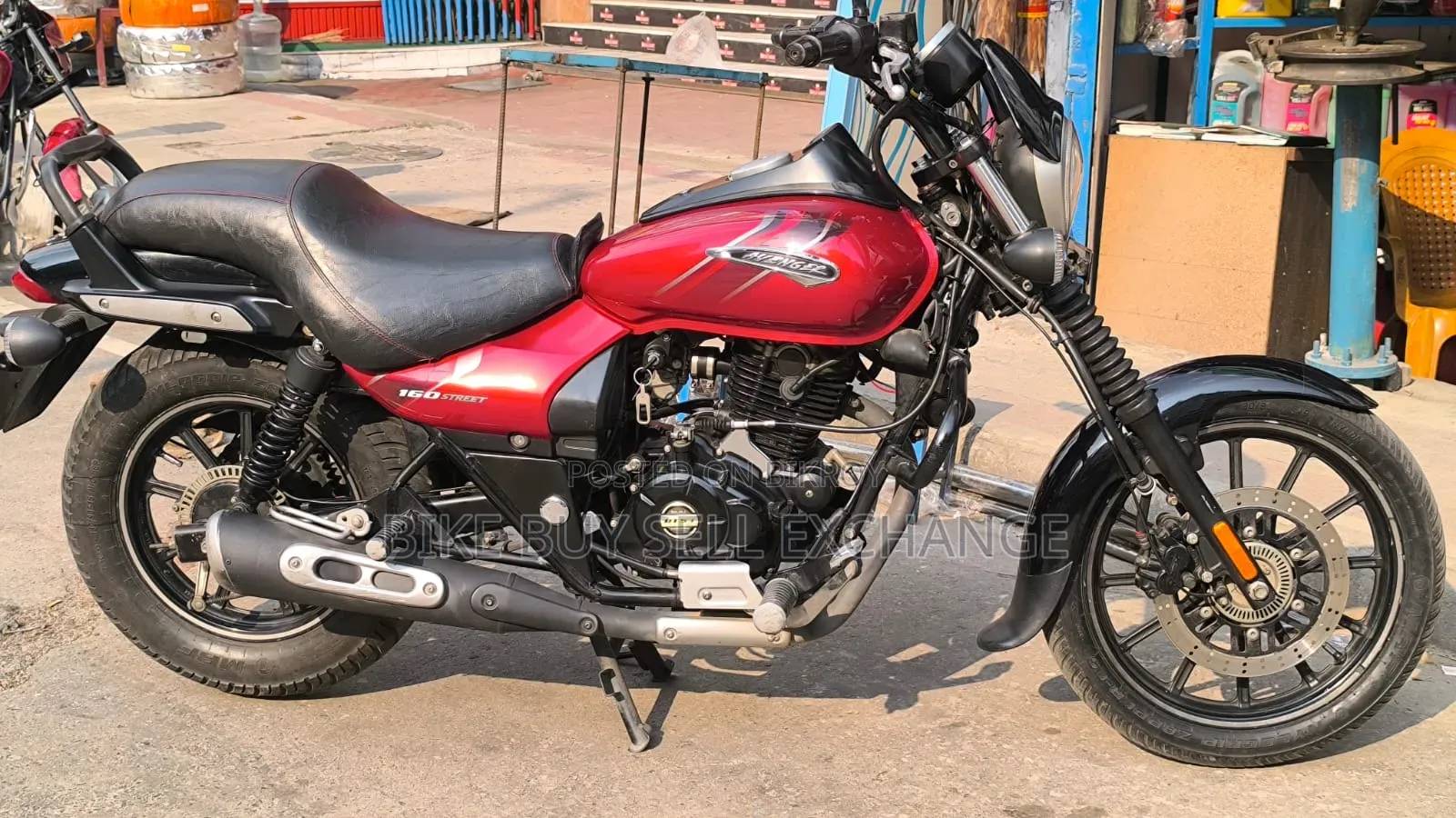 Bajaj Avenger 160 Street 2021 Red