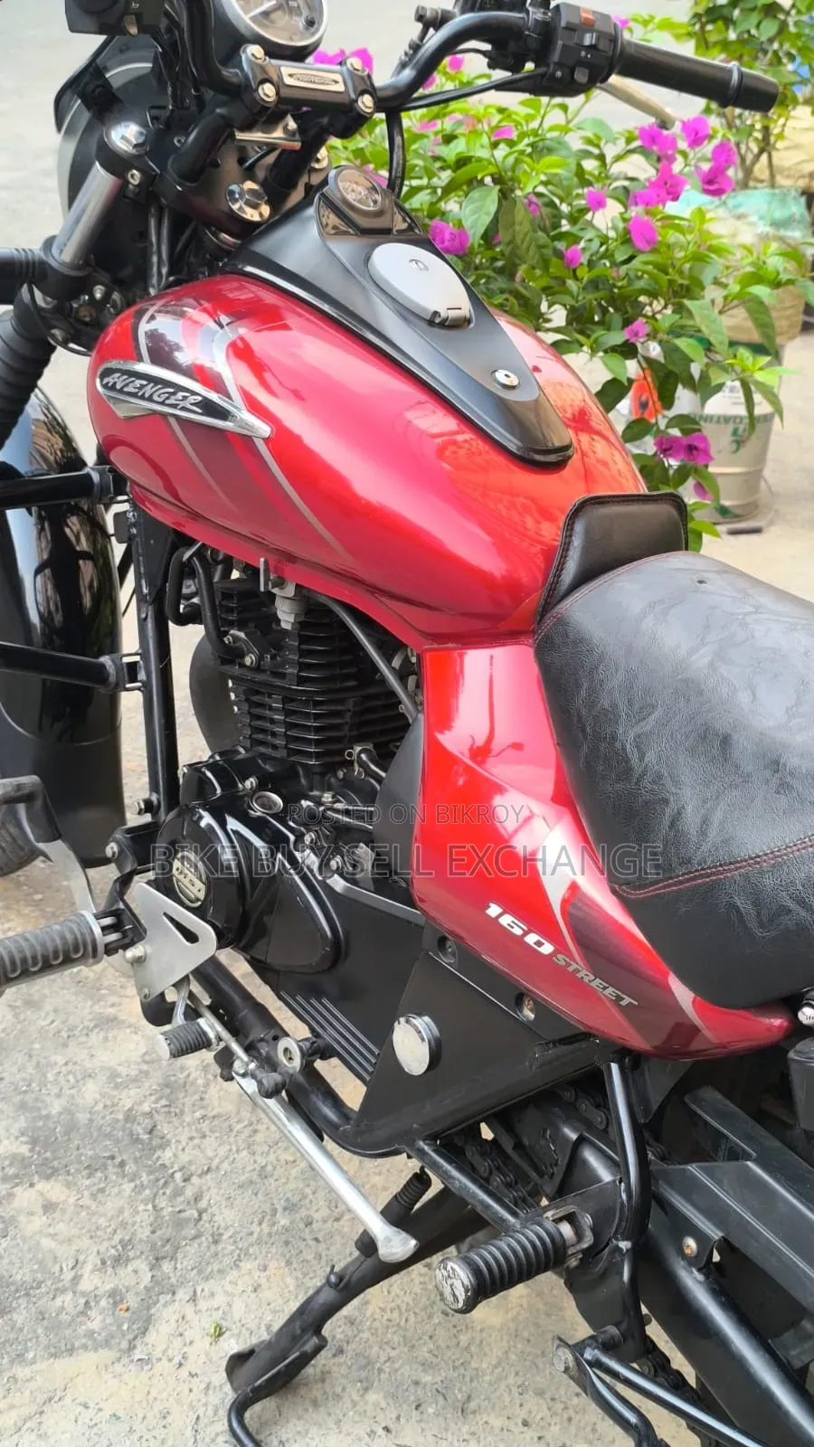 Bajaj Avenger 160 Street 2021 Red