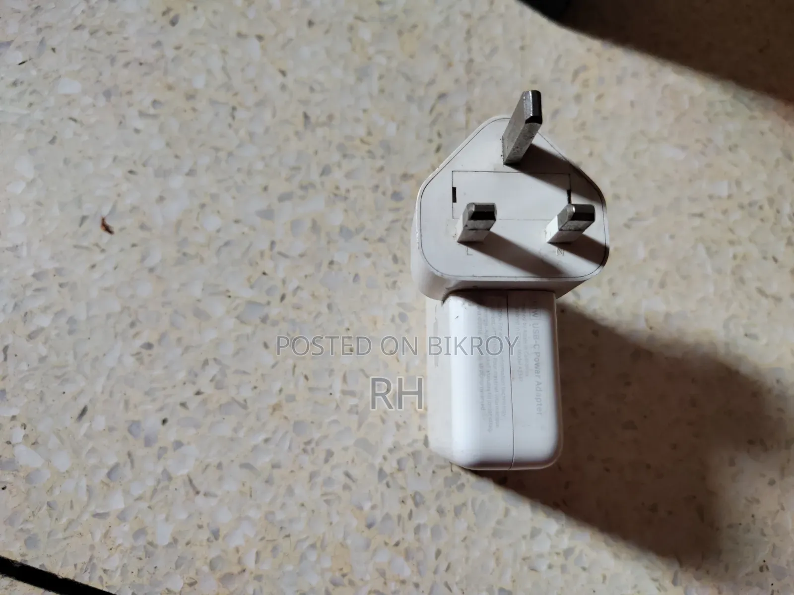 61w Usb-C Power Adapter( Mackbook)
