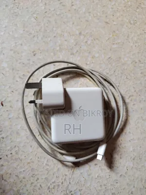 61w Usb-C Power Adapter( Mackbook)