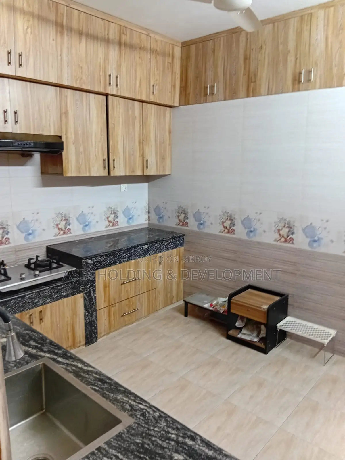 3bdrm Apartment in Basundhara for Sale