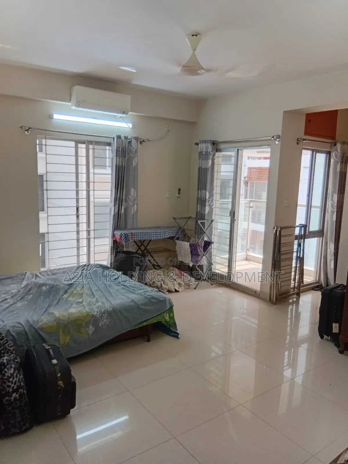 3bdrm Apartment in Basundhara for Sale