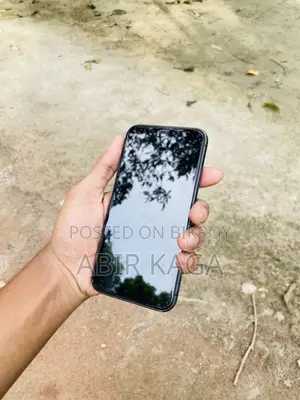 Apple iPhone 11 64 GB Black