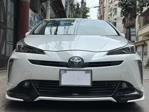 Toyota Prius Limited FWD 2020 Pearl