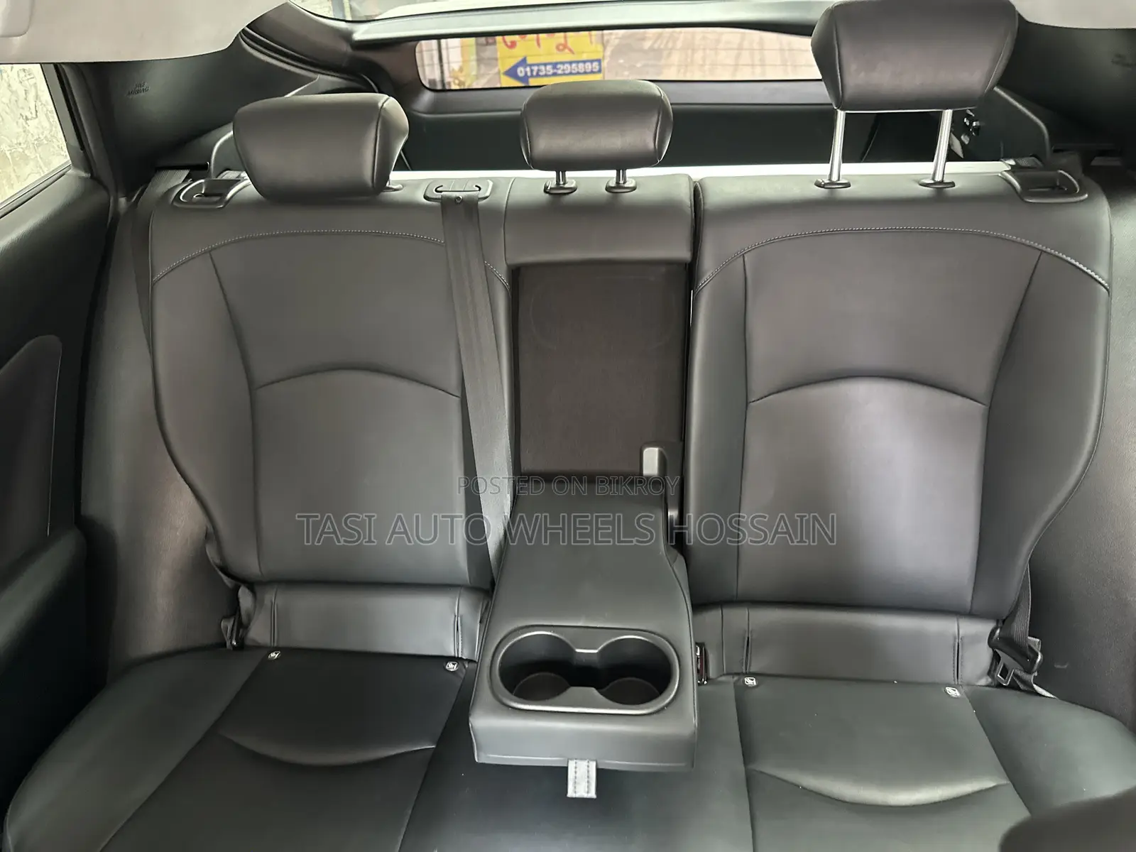 Toyota Prius Limited FWD 2020 Pearl