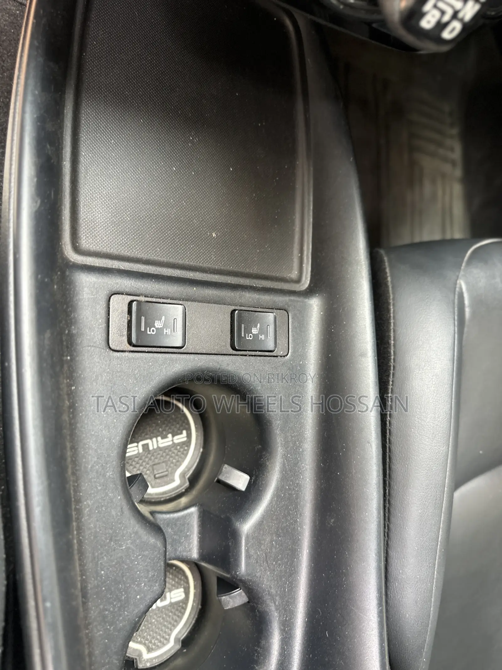 Toyota Prius Limited FWD 2020 Pearl