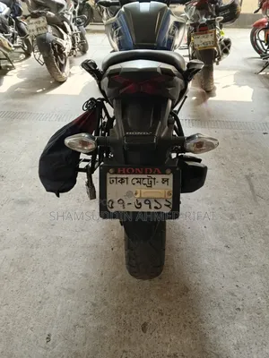 Honda Hornet 2022 Blue