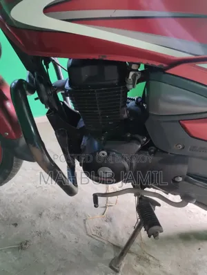 Honda CB 2018 Red