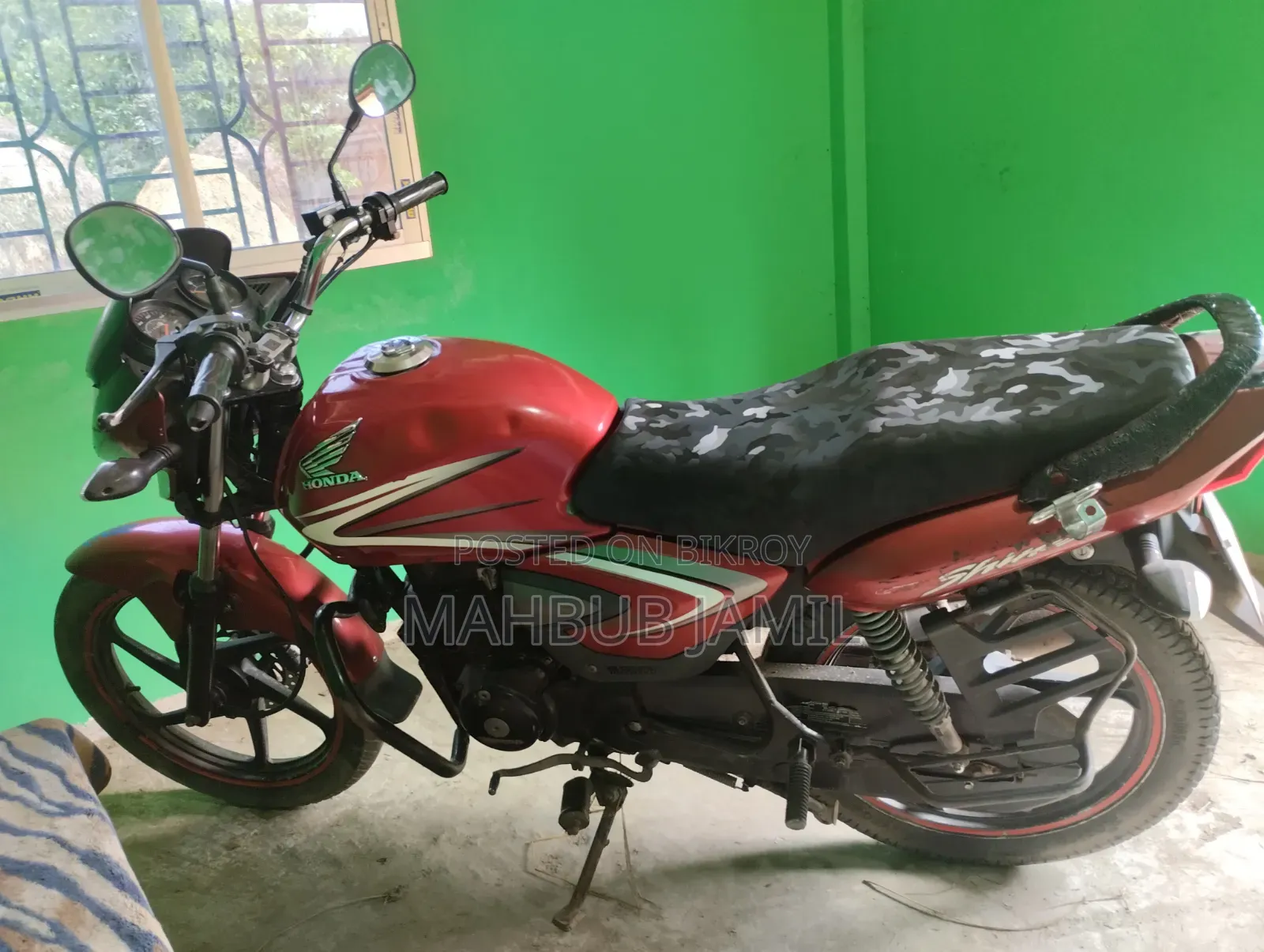 Honda CB 2018 Red