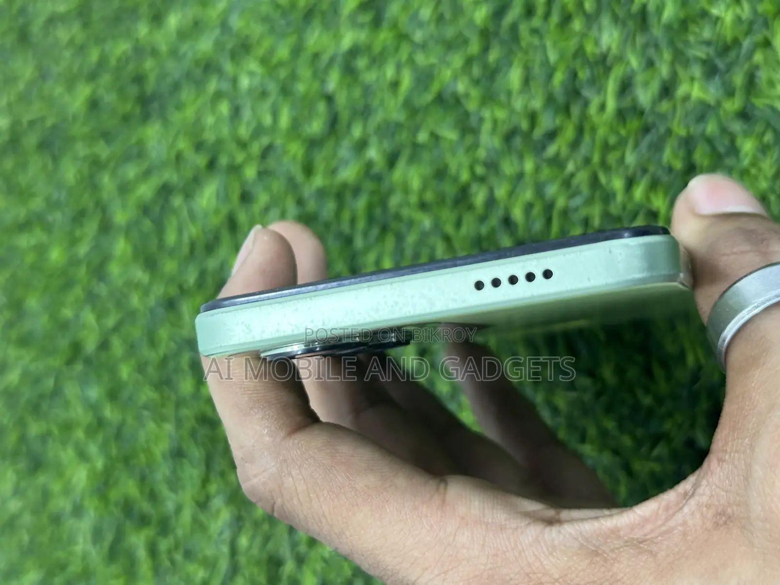 Vivo 128 GB Green