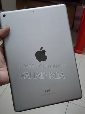 Apple iPad 5 (2022) 32 GB White