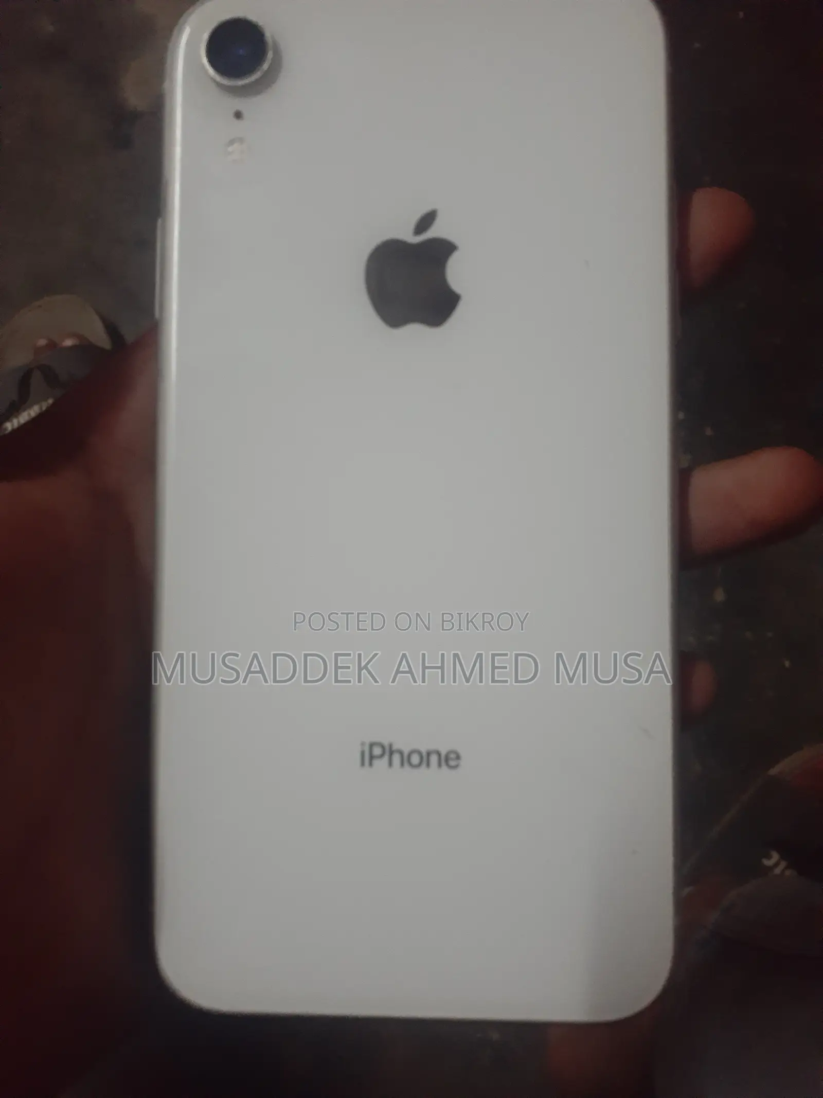 Apple iPhone XR 128 GB Red