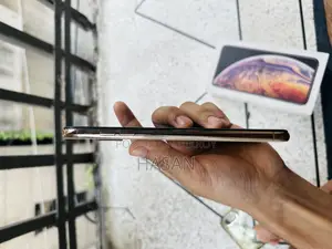 Apple iPhone XS Max 64 GB Rose Gold