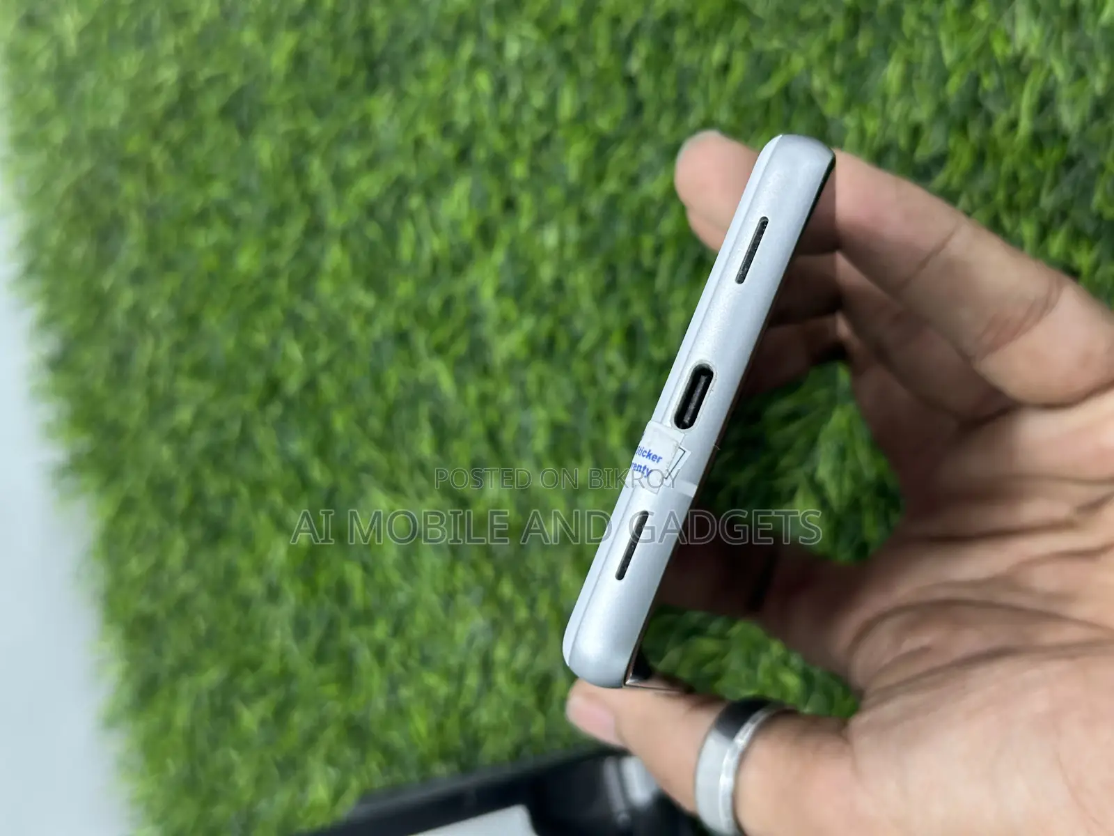 Google Pixel 7a 128 GB White