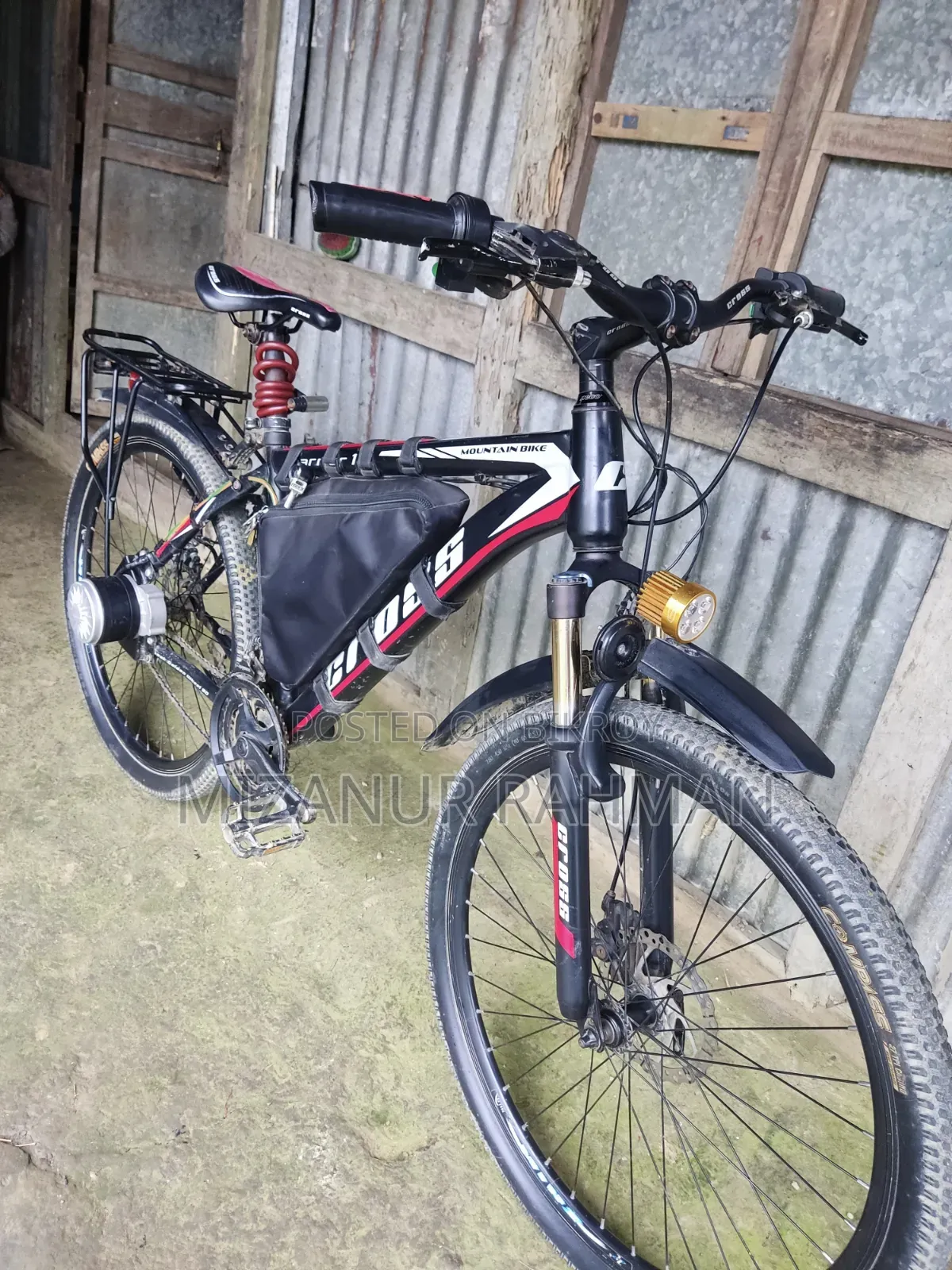 Electric Cycle With Side Motor