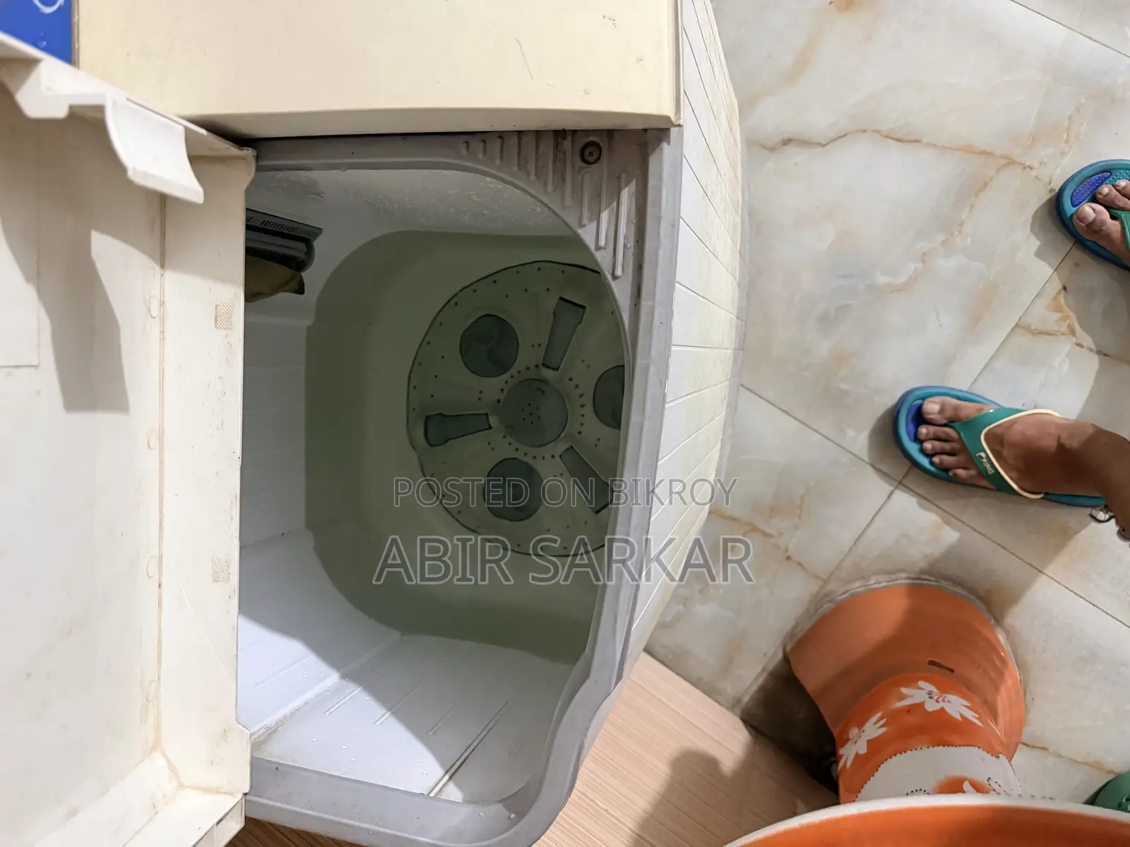 Lg-Semi Automatic Washing Machine for Sale at Tikatuly, Dhaka.