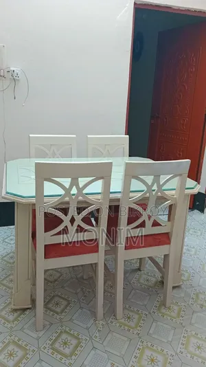 Almost New Dining Table Set !!
