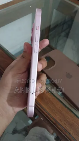 Apple iPhone 15 128 GB Pink