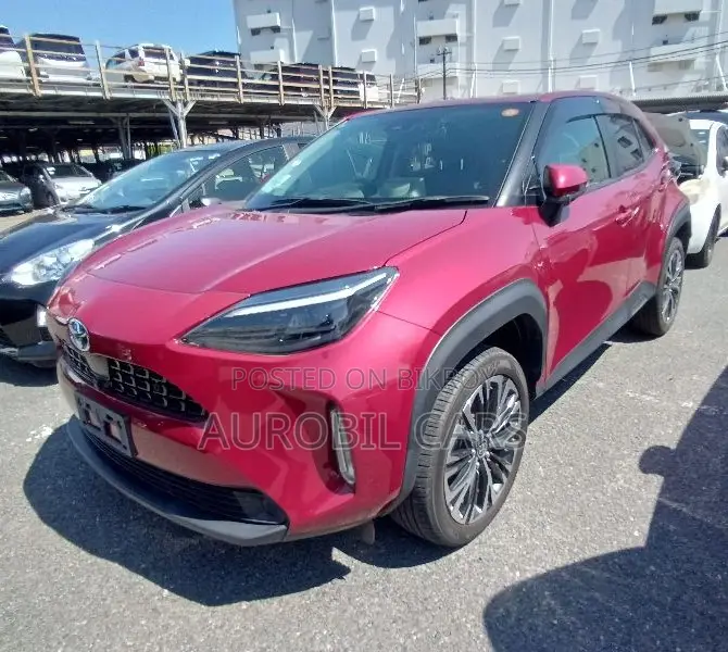 Toyota Yaris Cross 2021 Red