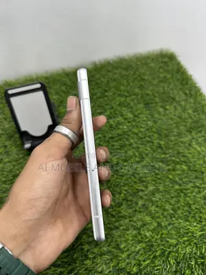 Google Pixel 7a 128 GB White