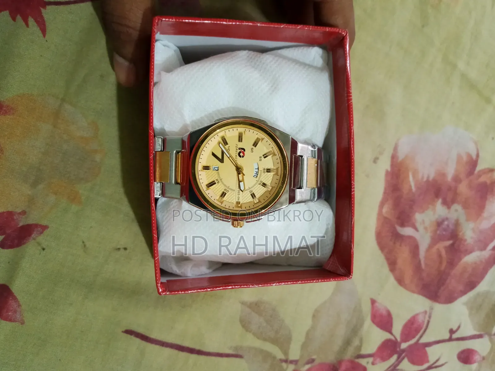 হাতের ঘড়ি নতুন