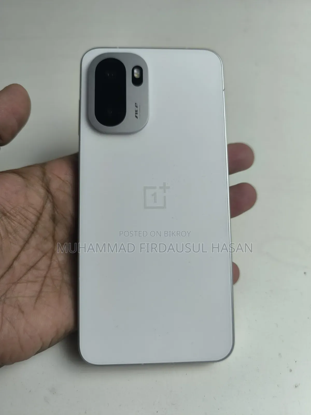 OnePlus Ace 256 GB White