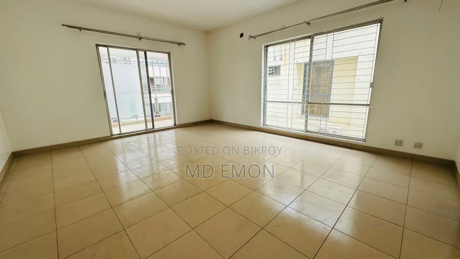 5bdrm Apartment in Gulshan for Sale