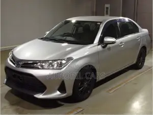 Toyota Axio 2021 Silver