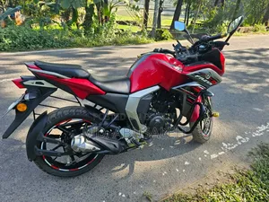 Yamaha 2023 Red