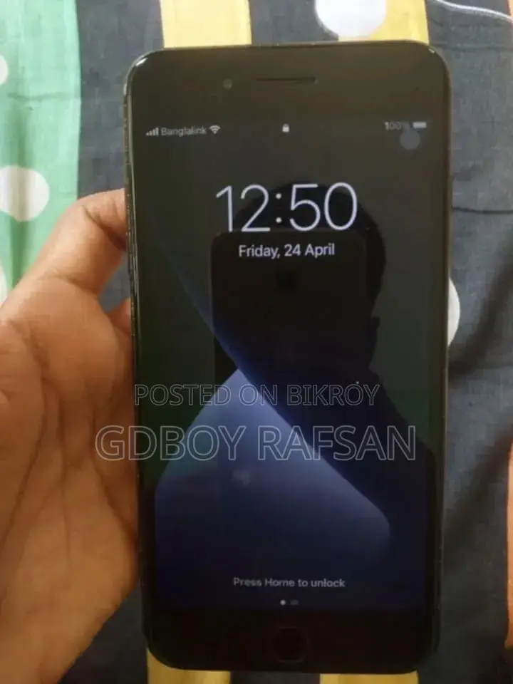 Apple iPhone 7 Plus 32 GB Black
