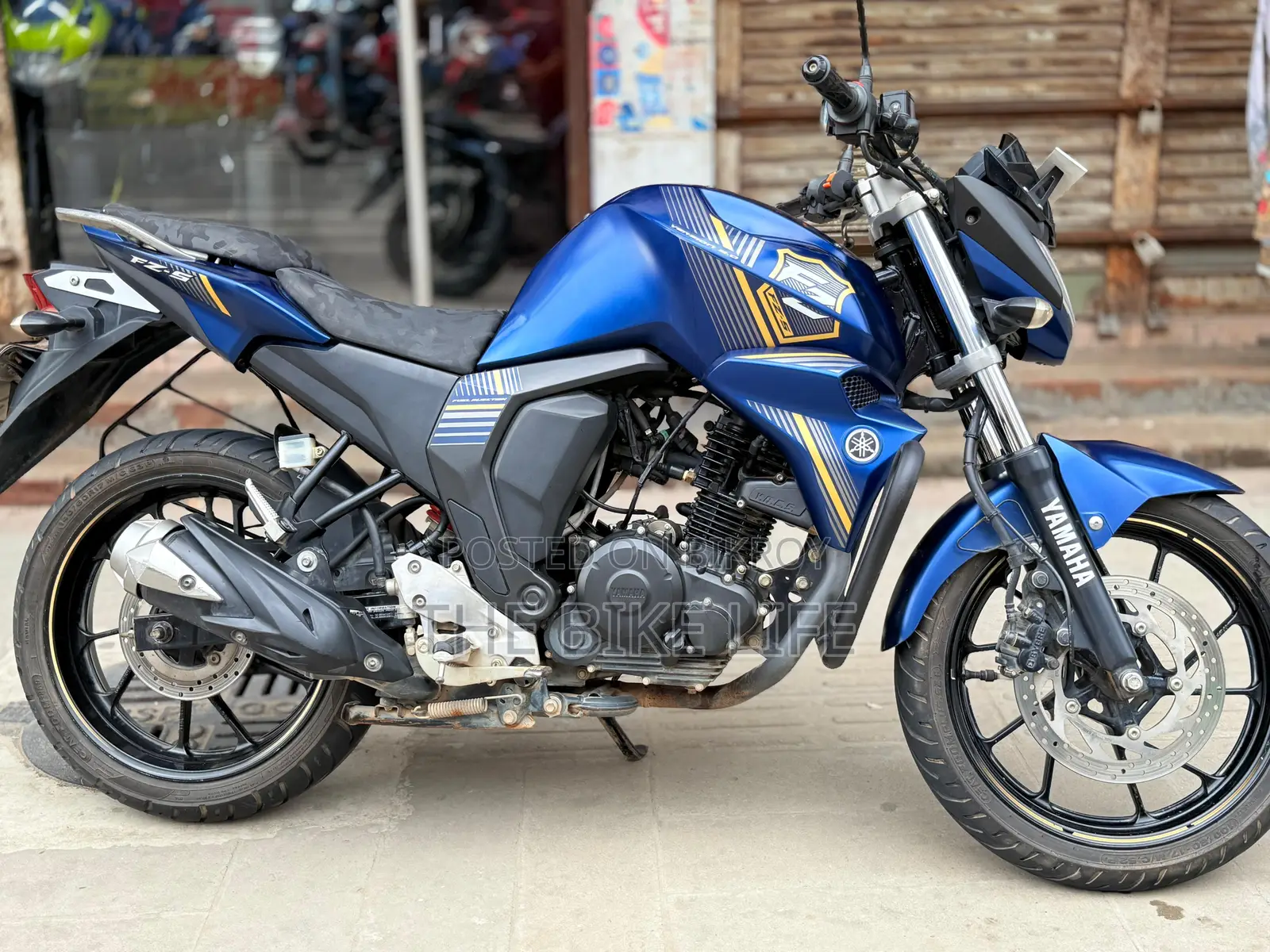 Yamaha FZ 2022 ব্লু