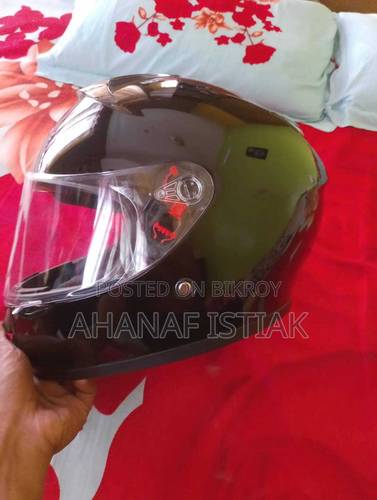 নতুন SKT হেলমেট ১ মাস ব্যবহৃত