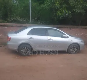 Toyota Axio 2006 Silver