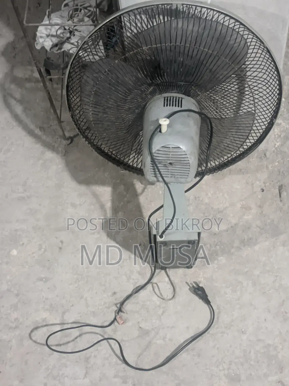 Used Wall Fan