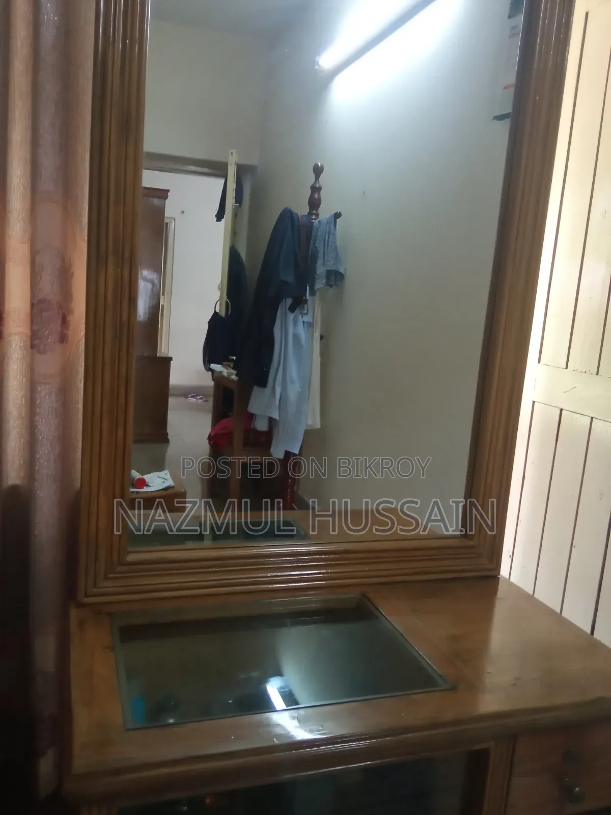 Teak (Chittagong) Wood Dressing Table for Sale