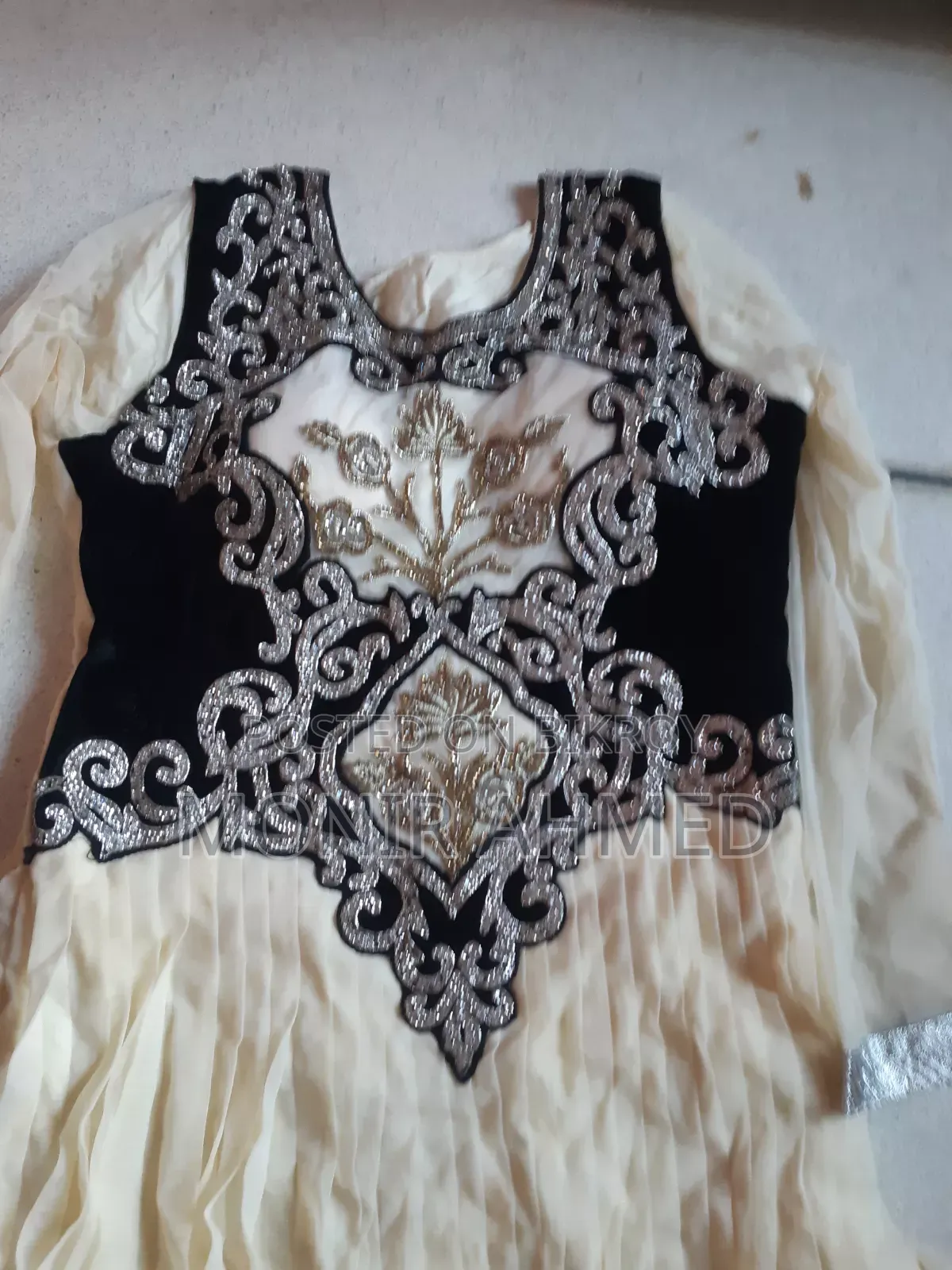 Ladies Dress