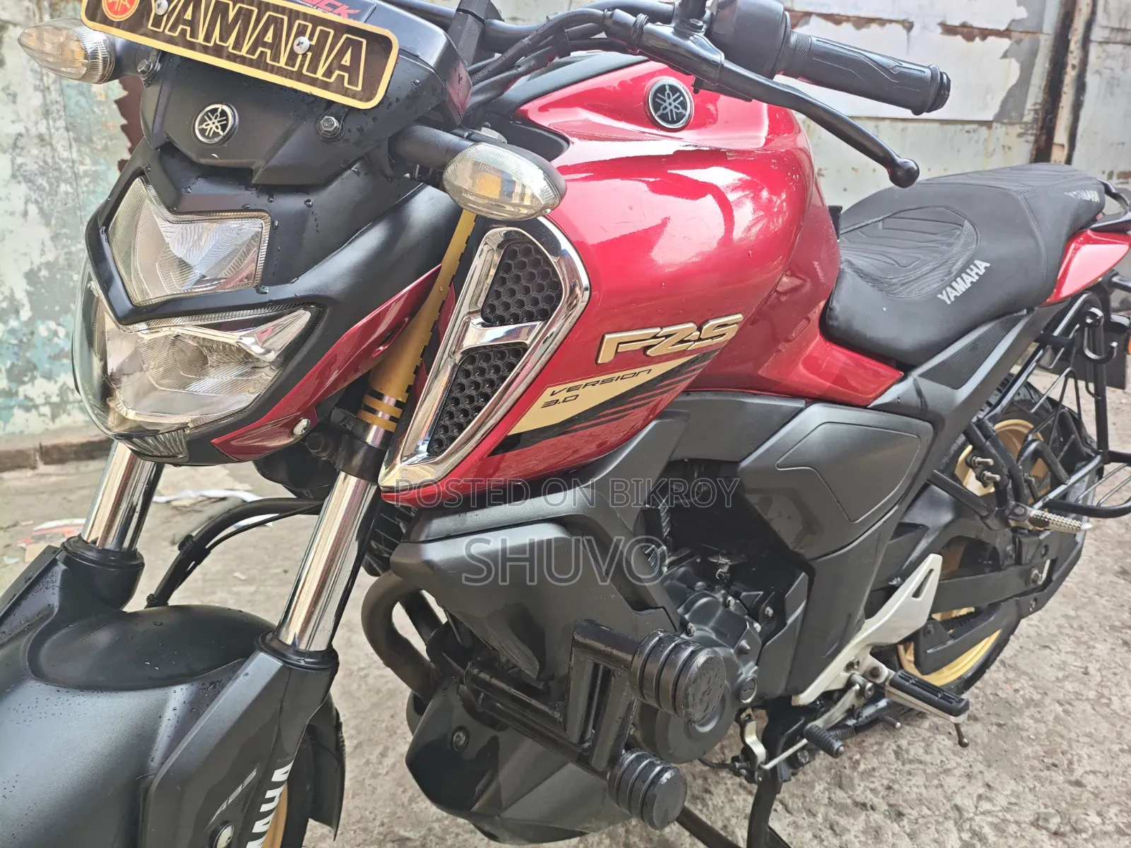Yamaha 2023 Red