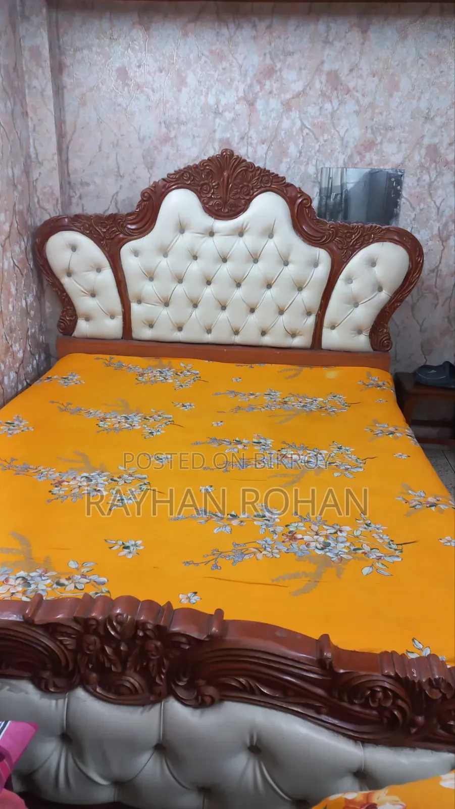 কিং সাইজ মেহগনি কাঠের লাক্সারি বেড