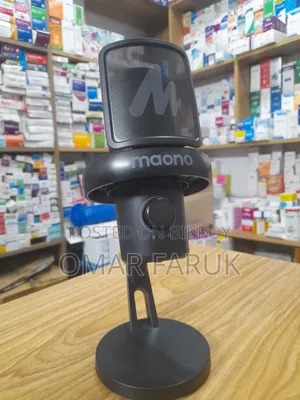 Brand New Wireless 7-Voice Changer Microphone