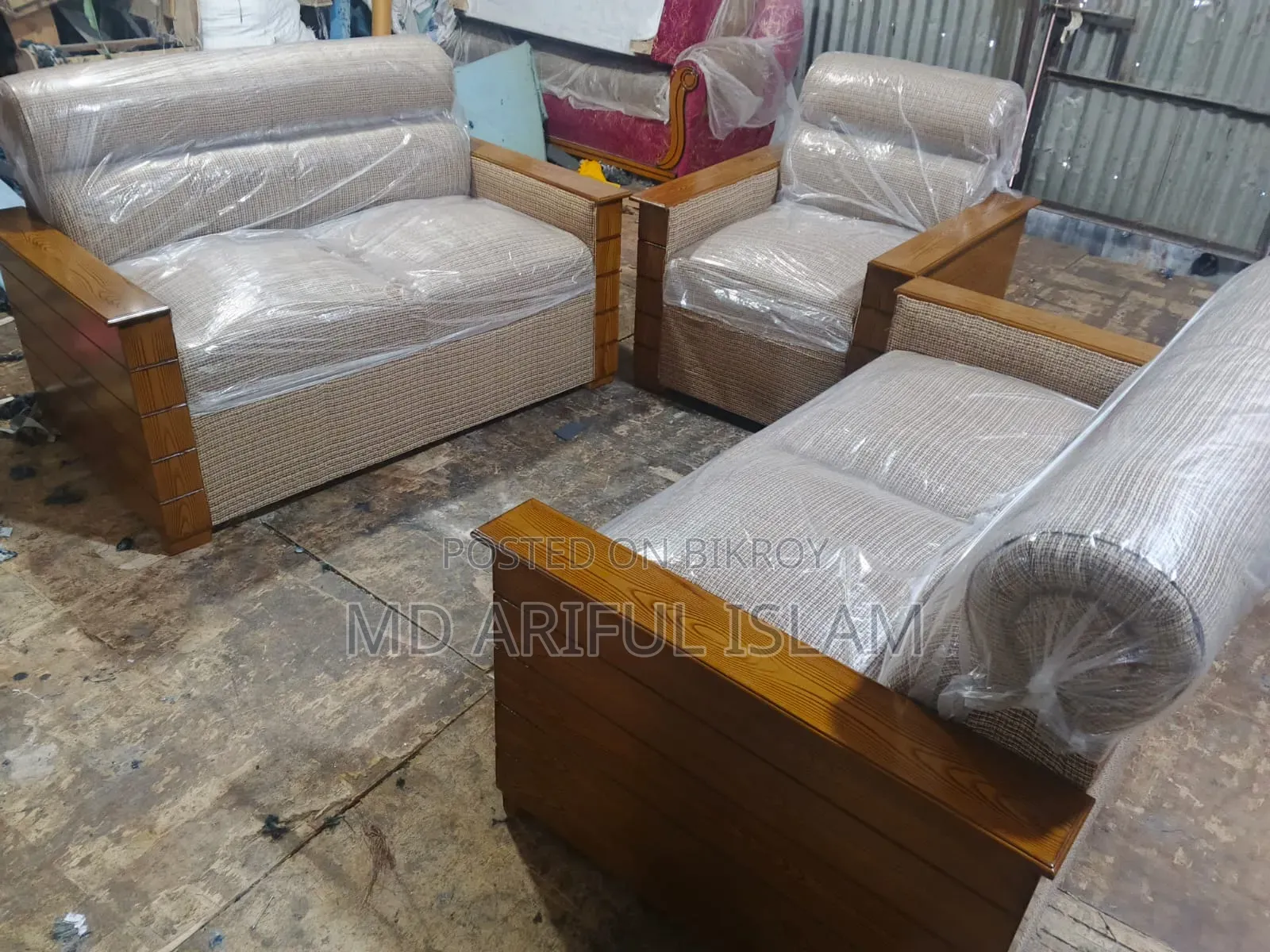 Get All Types of Aesthetic Sofas at Wholesale Rates Directly from the Factory