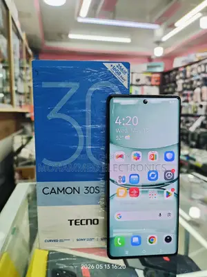 Tecno Camon 30S 256 GB ব্ল্যাক