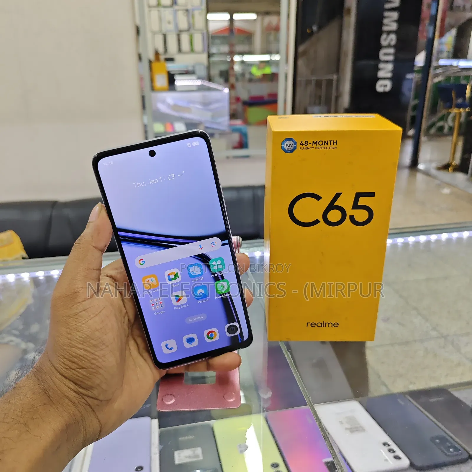 Realme 128 GB Purple