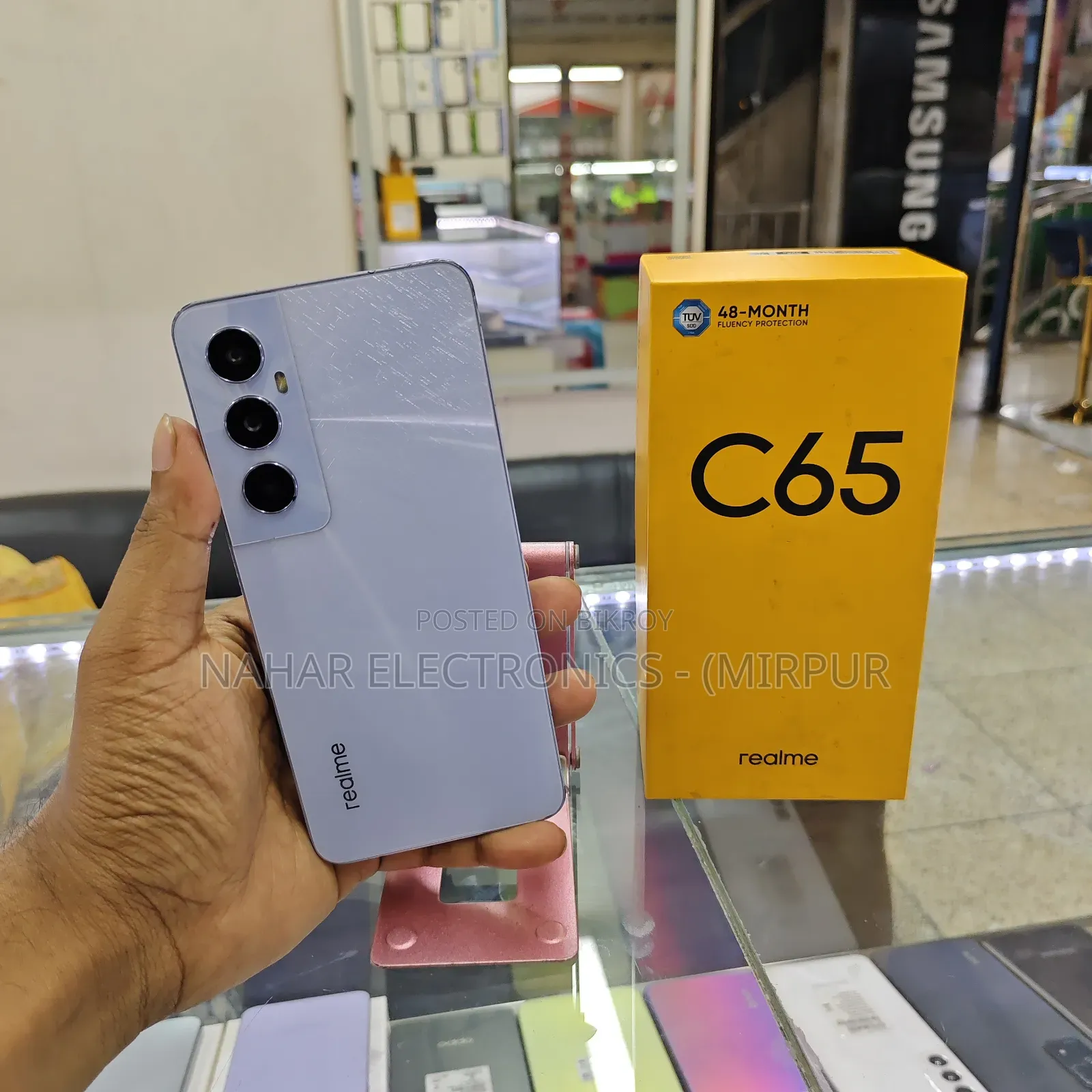 Realme 128 GB Purple