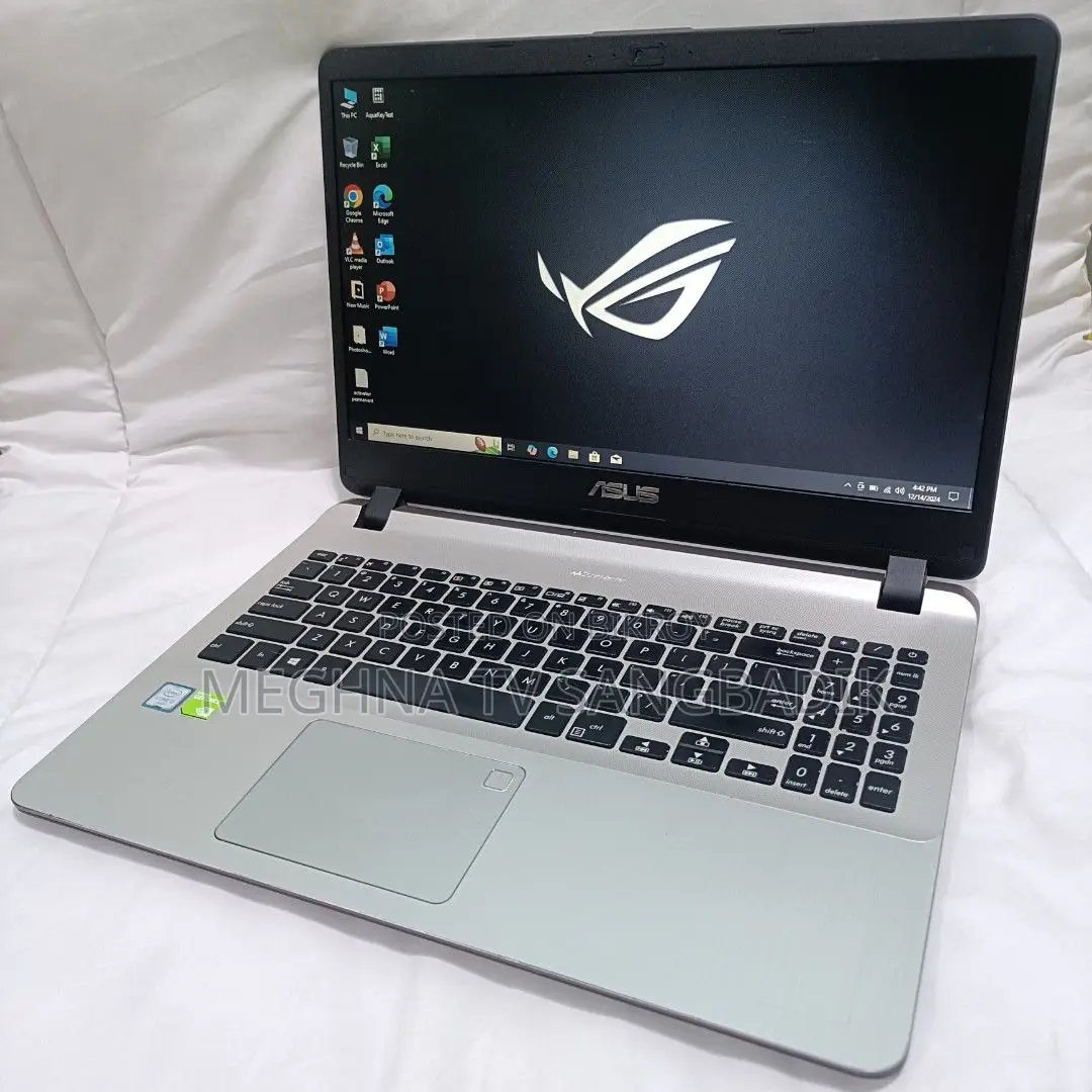 Laptop Asus 8GB Intel SSD 512GB