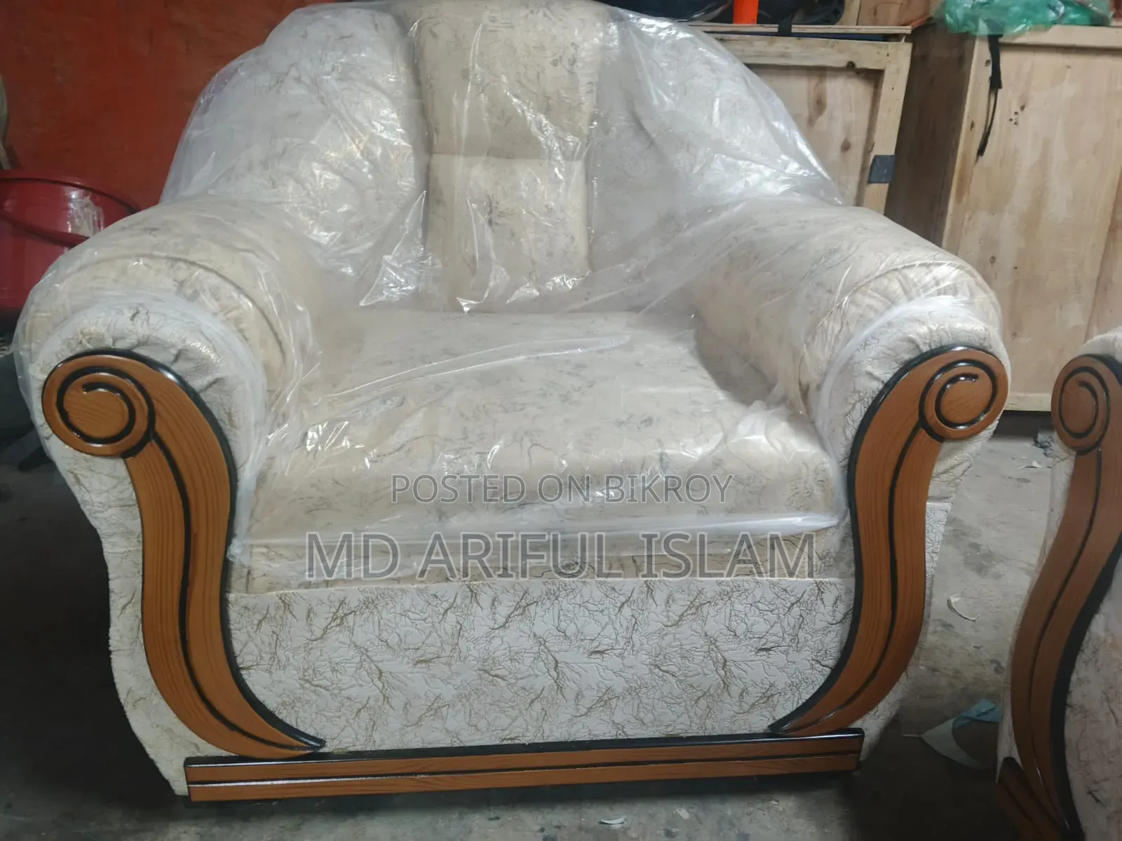 Get Stunning Sofas at Wholesale Prices Directly from the Factory