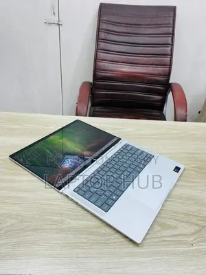 Laptop HP EliteBook 1040 32GB Intel Core Ultra 7 SSD 16 GB