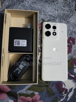 New Motorola Edge 50 Pro 256 GB White