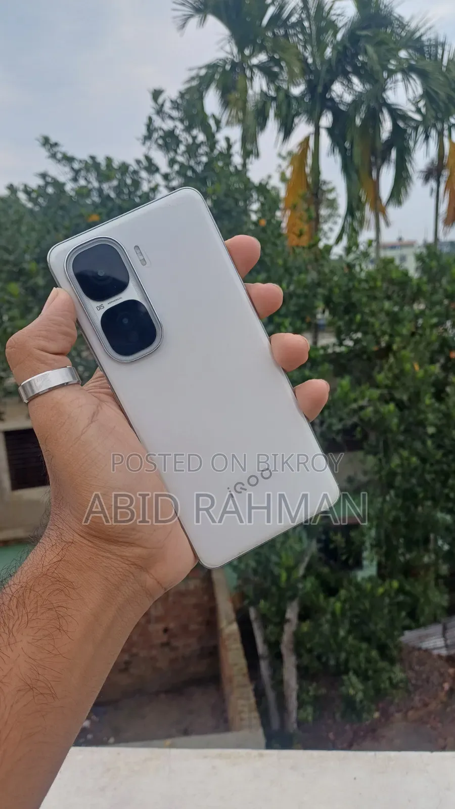 New iQOO 256 GB White